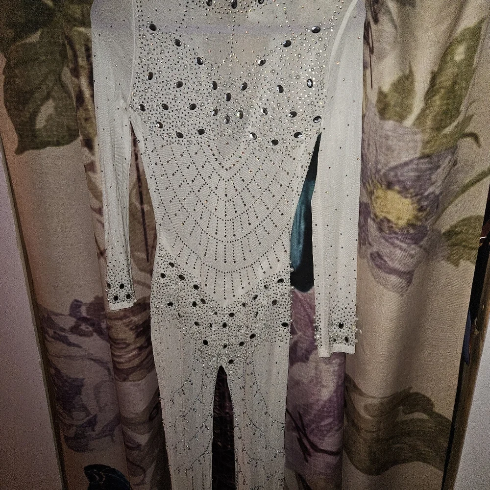 Winter white romper - Picture 6 of 6
